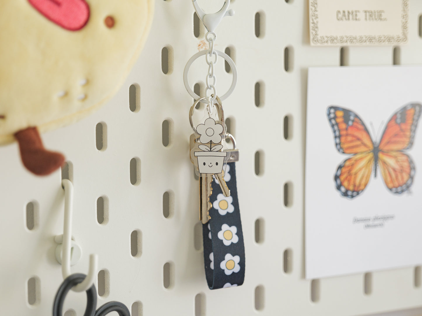 "Daisies" Lanyard Keychain